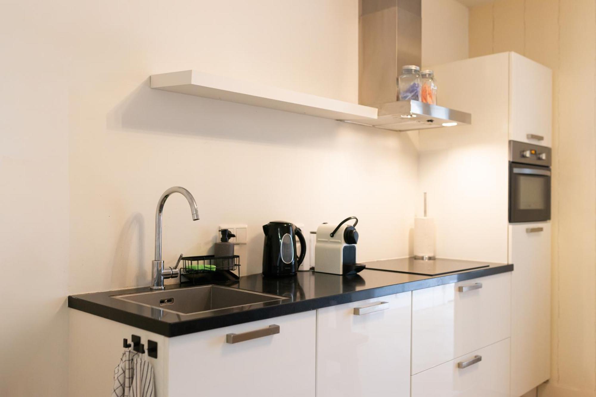 אמסטרדם Historic Canal House Apartment מראה חיצוני תמונה